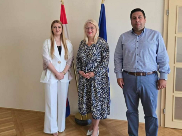 Pruga prema Martin Brodu za bolju povezanost Krajine i dodatni turistički razvoj