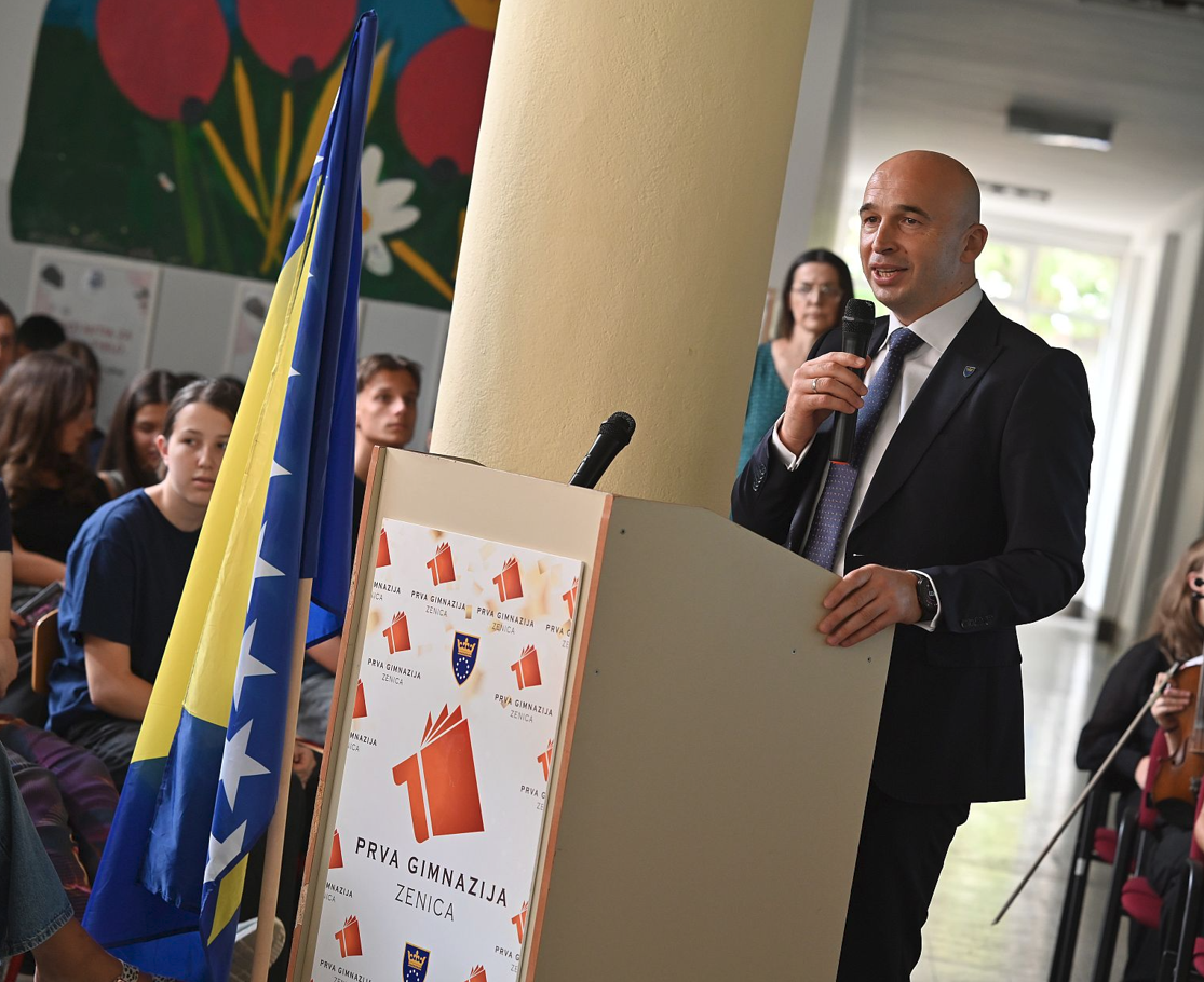 Prva gimnazija u Zenici obnovljena uz podršku Vlade ZDK