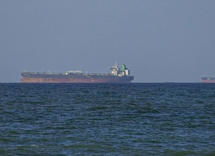 Prvi tanker pod američkim sankcijama uspješno prošao Hormuzom