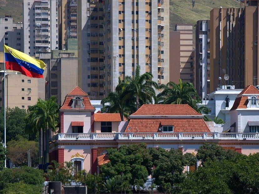 Pucnjava u blizini venecuelanske predsjedničke palače u Karakasu