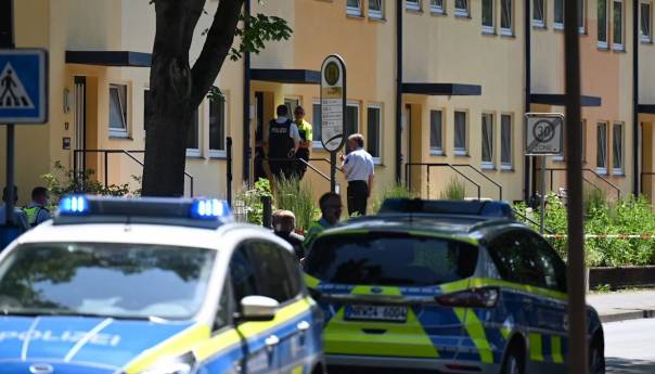 Pucnjava u Njemačkoj: Dvije osobe ubijene, policija traga za napadačem