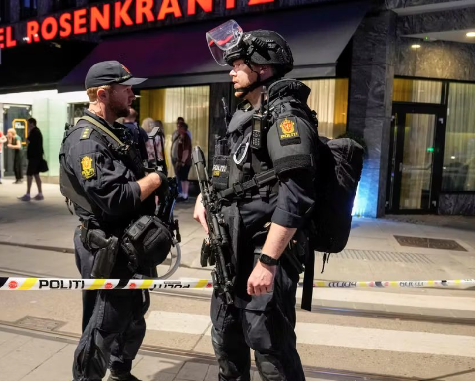 Pucnjava u trgovačkom centru u Norveškoj, napadač uhapšen