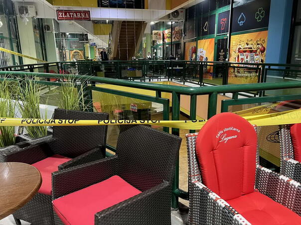 Pucnjava u Tuzli: Ubijena ženska osoba