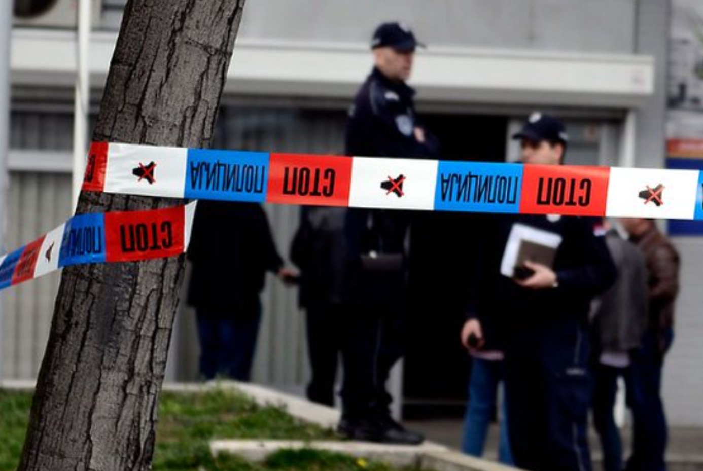 Pucnjava usred dana u Beogradu: Vlasnik izrešetan u noge