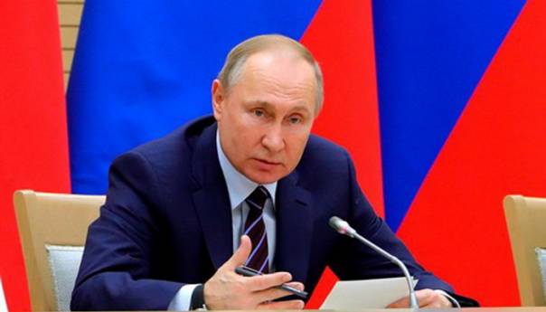 Putin ne želi biti "beskonačni" predsjednik Rusije