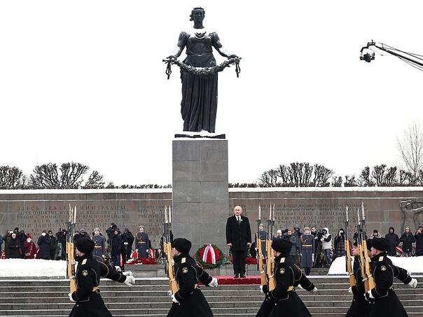 Putin odao počast braniocima Lenjingrada