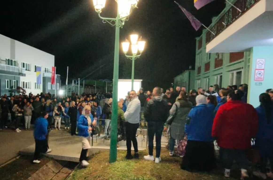 Radnici Ginexa ponovo obustavili proizvodnju