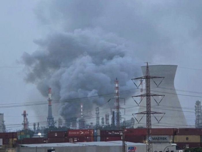 Raketni napadi Irana na Izrael, oštećena rafinerija u Haifi