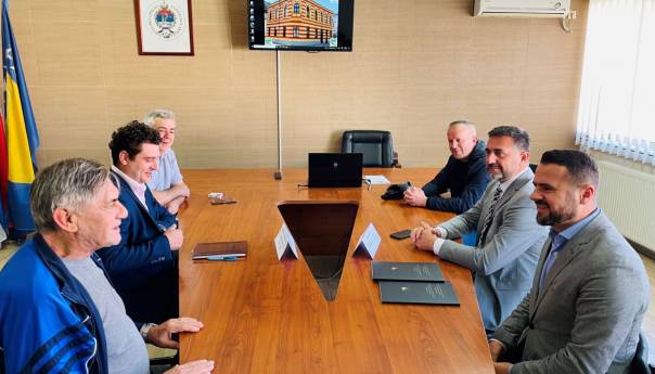 Ramić posjetio povratnike u Bosanskoj Kostajnici