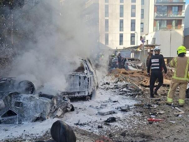 Razaranje u Tel Avivu: Iranci pogodili više lokacija u gradu