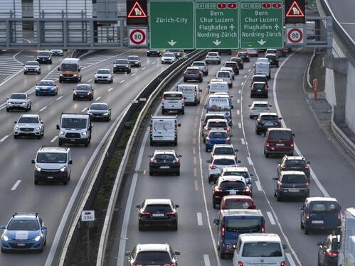 Razmatra se drastična mjera: Umjesto 120, na autoputu će se voziti 80 km/h?