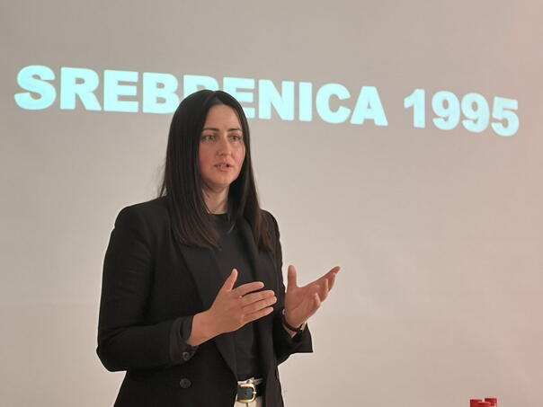 Realizovan čas o genocidu u Srebrenici u sarajevskoj Prvoj gimnaziji
