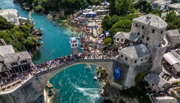 Red Bull Cliff Diving u septembru ponovo na Starom mostu