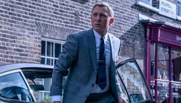 Rekvizit iz filma o Jamesu Bondu prodan za pola miliona dolara