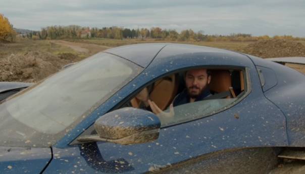 Rimac po blatu gradilišta vozio Neveru: Zabavili smo se prije nego što završi u zidu