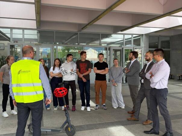 Road Safety Café u Sarajevu: Mladi predlagali rješenja za sigurniji saobraćaj