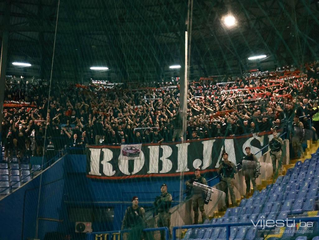 Robijaši poslije sedam godina bili na Grbavici, pogledajte kako su navijali