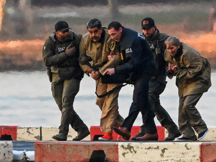 Roff: Uklanjanje Madura s vlasti je prvi korak ka uklanjanju američkih neprijatelja iz zemlje