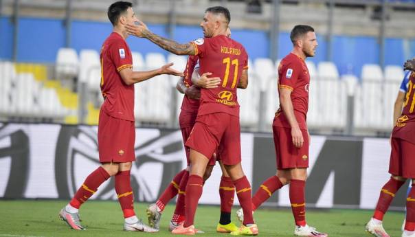 Roma ubjedljiva protiv Brescije, Džeko dva puta pogađao okvir gola