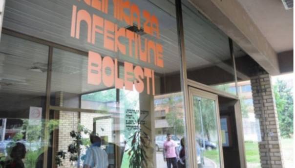 RS: 273 nova slučaja korone, preminula 21 osoba