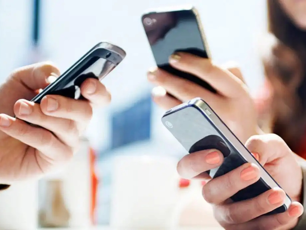 RS: Više od polovine korisnika ne provjerava informacije sa interneta