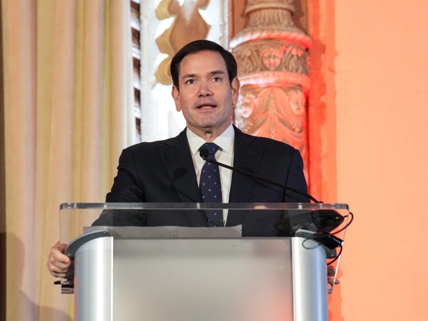 Rubio: SAD će nastaviti napadati iranske naftne tankere
