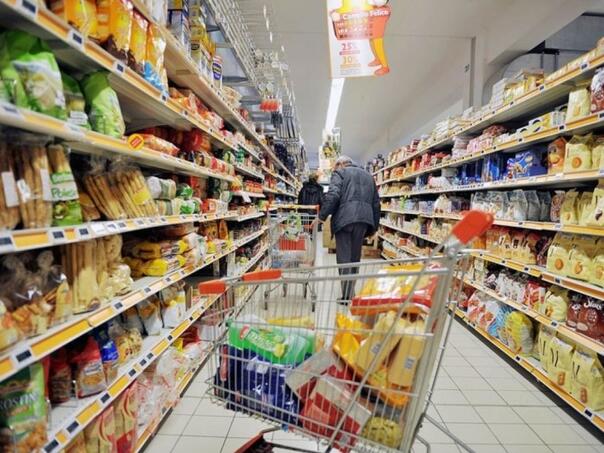 Zvanični podaci razbili mit o odlasku kupaca nedjeljom u RS
