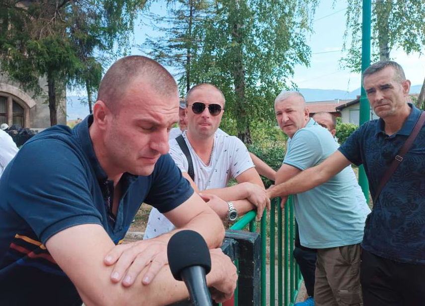 Rudari dobili topli obrok za mart i plaću za april,čekaju majsku