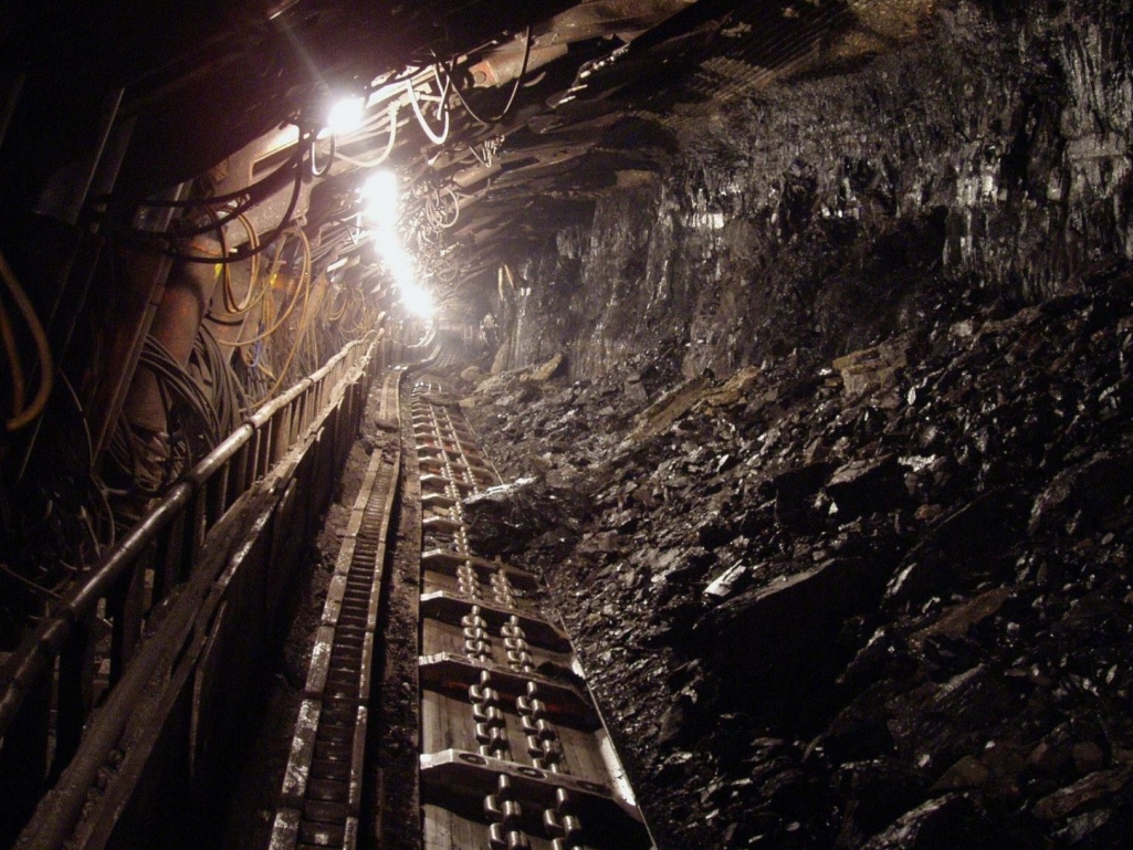Rudari ostali zatrpani u rudnicima uglja nakon zemljotresa