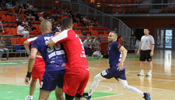 Rukometaši bugojanske Iskre pobjednici 8. memorijala 'Zaim Kobilica'