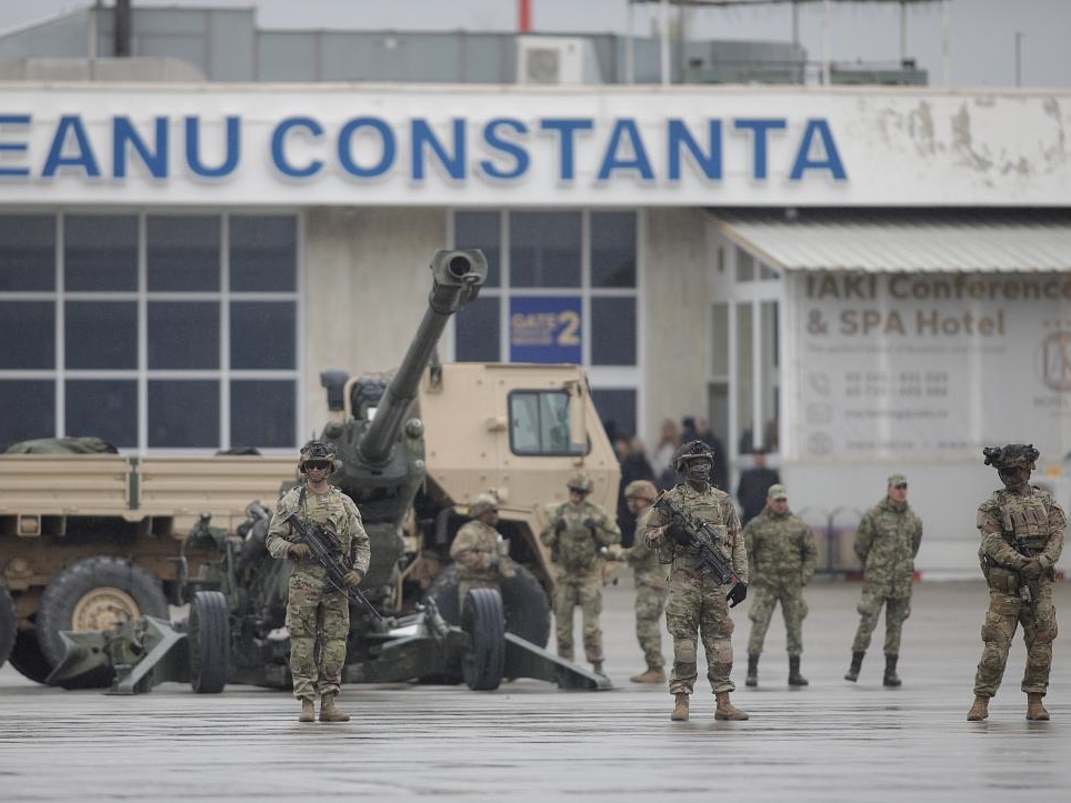 Rumunija će preispitati dozvolu za američke avione u operacijama protiv Irana