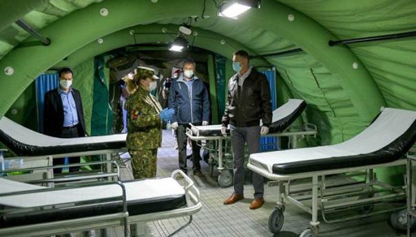 Rumunska vojska za borbu protiv korone projektovala izolacione kapsule
