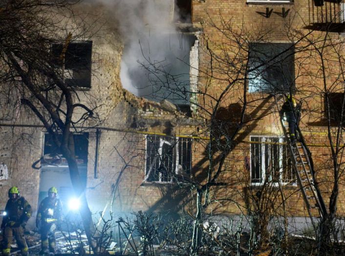 Rusi gađali Kijev hipersoničnim raketama i dronovima