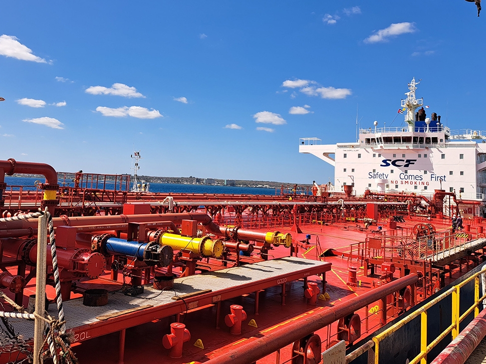 Rusija će nastaviti s isporučivanjem nafte Kubi