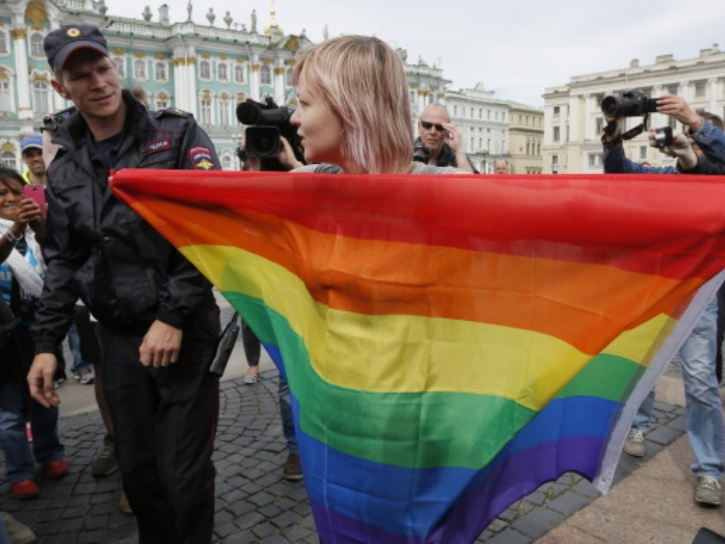 Rusija prvi put osudila vlasnika LGBT kluba