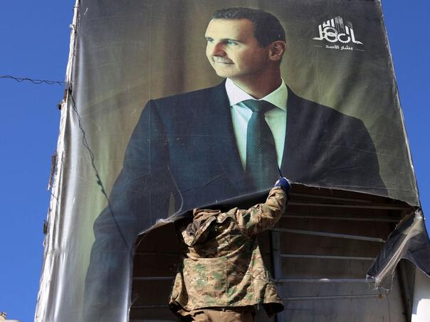 Ruski TASS: Assad je u Moskvi s porodicom!