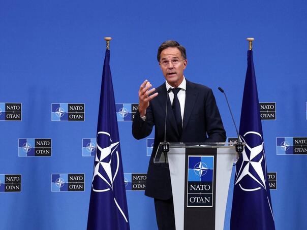 Rutte: EU ne treba da se odvaja od SAD u oblasti odbrane