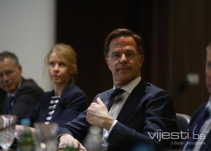 Rutte: Evropa i SAD moraju povećati proizvodnju oružja