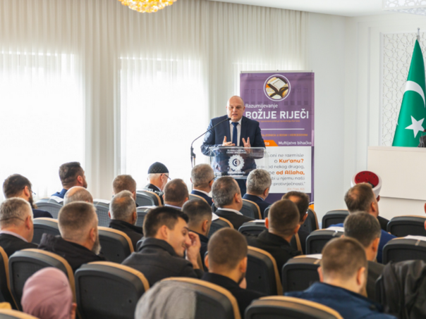 Ružnić na skupu "Razumijevanje Božije riječi": Vjera i znanje nikada nisu bili na suprotnim stranama