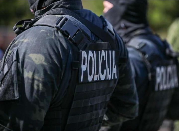 Stigle prijetnje policiji, školama i institucijama u Zenici