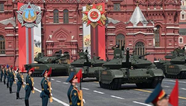 SAD će ponuditi rezove u nuklearnom naoružanju do 2026, ukoliko Rusija učini isto