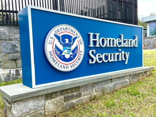 SAD deportovale trojicu Iranaca zbog ilegalnog ulaska