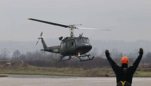 SAD doniraju Češkoj osam vojnih helikoptera