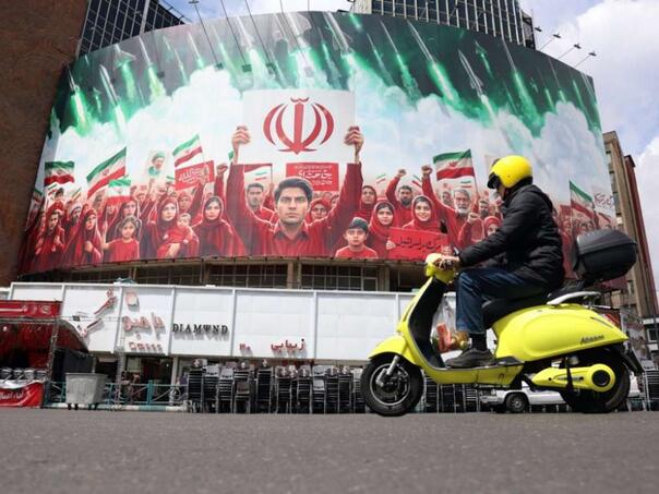 SAD i Iran pred dogovorom: Hormuški moreuz se ponovo otvara
