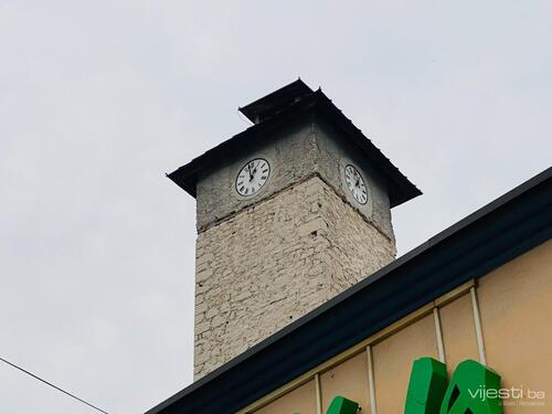 Sahat kula u Gračanici: Kosi simbol stoljetnog identiteta grada