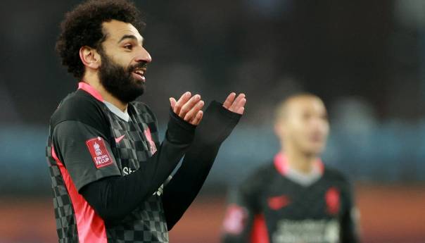 Salah donirao opremu za liječenje oboljelih od koronavirusa svom rodnom selu