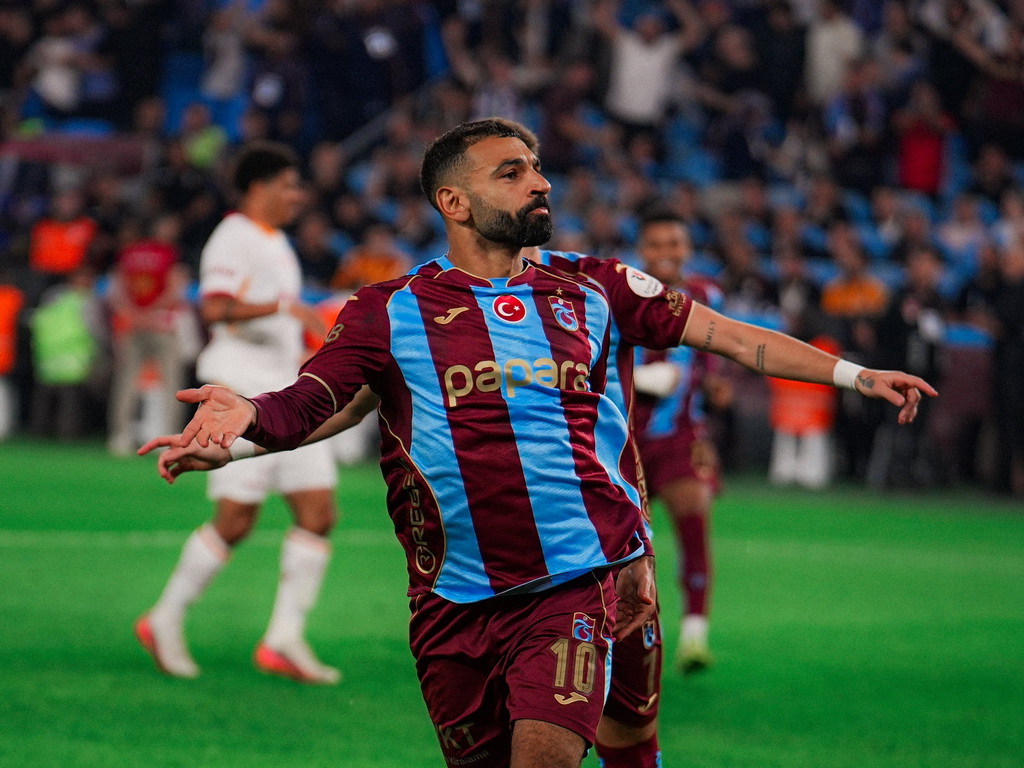 Salah ispisao historiju: Hat-trickom i asistencijom uništio Galatasaray