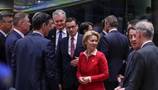 Samit EU-a završen bez dogovora o proračunu