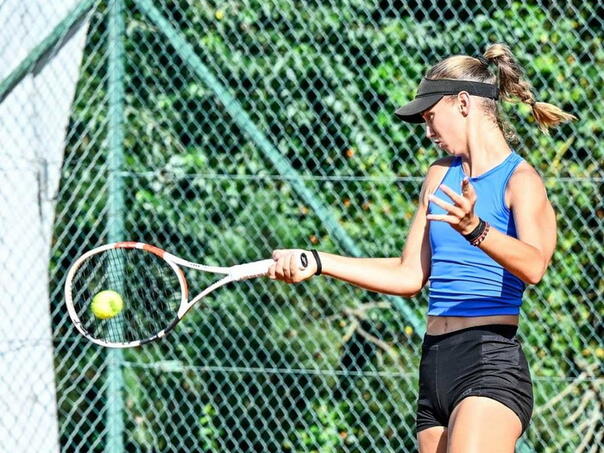 Samo 15 godina, a već u finalu: Tea Kovačević oduševila u Indiji