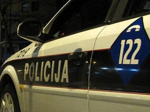 Saobraćajna nesreća kod Vogošće, jedna osoba upućena ljekaru